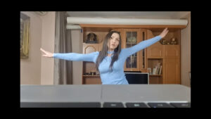 Yvonne’s Taylor Swift Reading Break: From Chair to Dance Floor